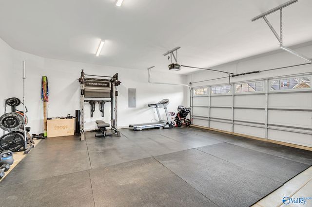 1904 Rosebury Lane SW, Huntsville, AL 35803