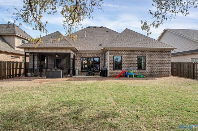 1904 Rosebury Lane SW, Huntsville, AL 35803