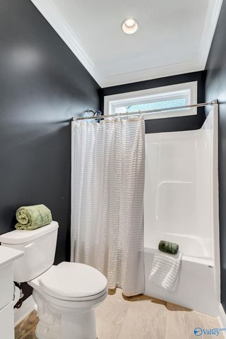 1904 Rosebury Lane SW, Huntsville, AL 35803