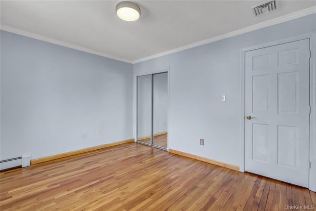 320 Idaho Street, Lindenhurst, NY 11757