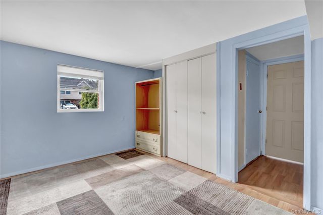 320 Idaho Street, Lindenhurst, NY 11757