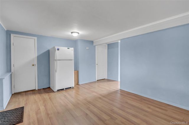 320 Idaho Street, Lindenhurst, NY 11757