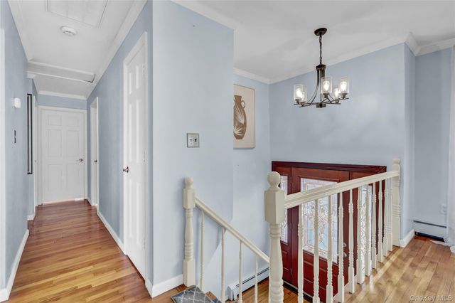 320 Idaho Street, Lindenhurst, NY 11757