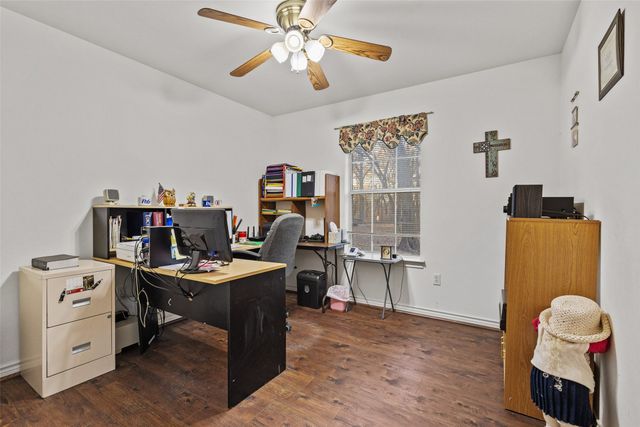 80 N Campbell Road, Sadler, TX 76264