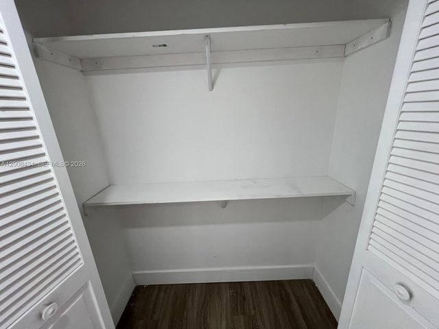 500 Bayview Drive 1120, Sunny Isles Beach, FL 33160