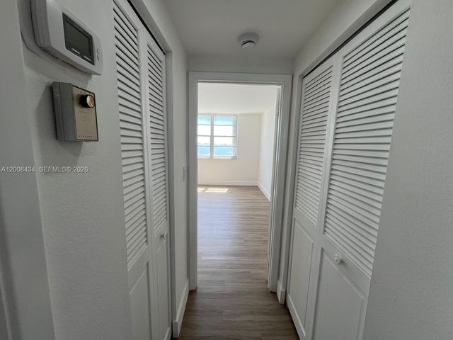 500 Bayview Drive 1120, Sunny Isles Beach, FL 33160