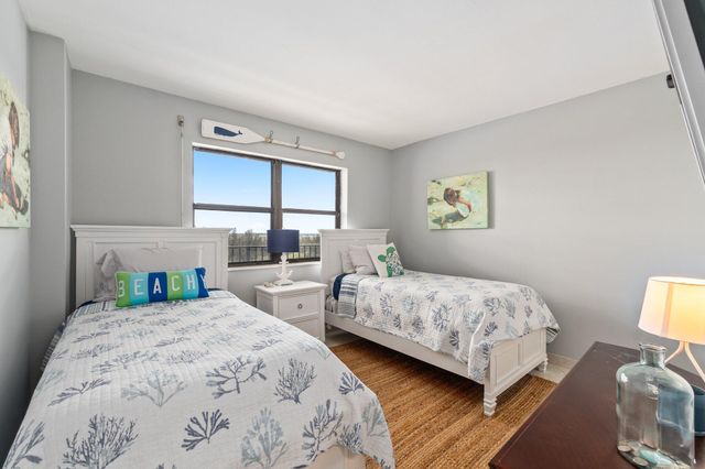 4250 N Highway A1a 1004, Hutchinson Island, FL 34949