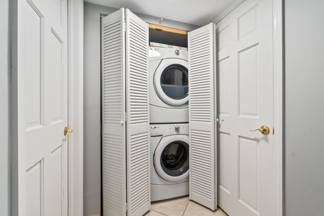 4250 N Highway A1a 1004, Hutchinson Island, FL 34949