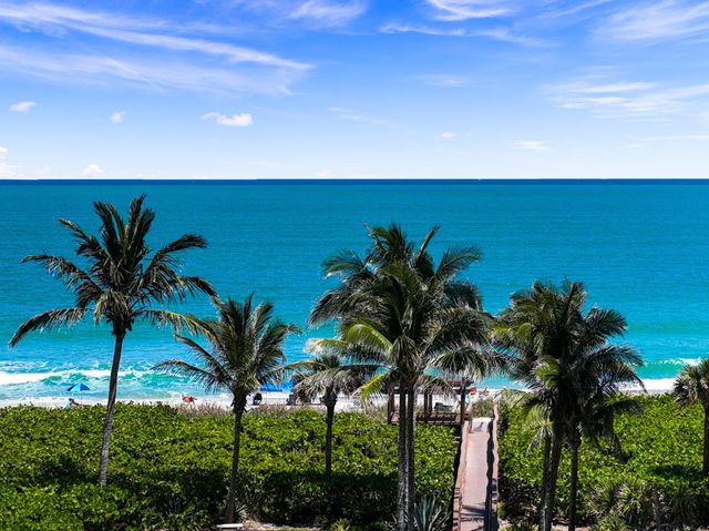 4250 N Highway A1a 1004, Hutchinson Island, FL 34949