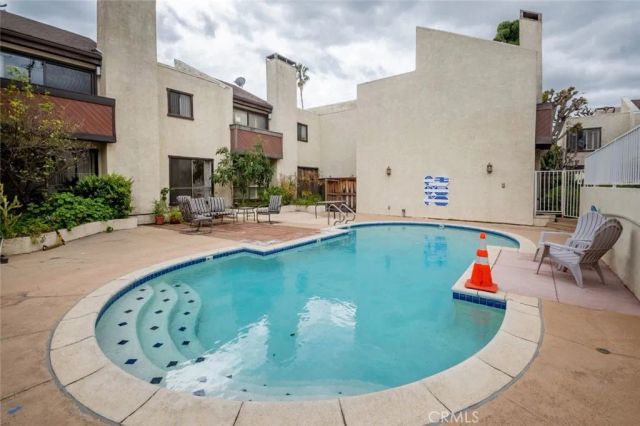 1244 Valley View Road 129, Glendale, CA 91202