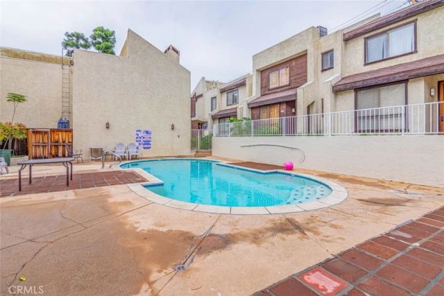 1244 Valley View Road 129, Glendale, CA 91202