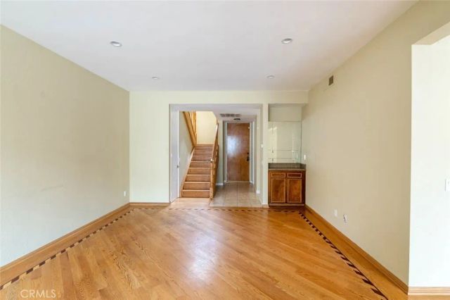 1244 Valley View Road 129, Glendale, CA 91202