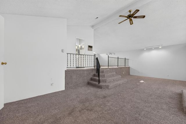 2204 Pyramid Way, Sacramento, CA 95821