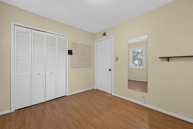 2204 Pyramid Way, Sacramento, CA 95821
