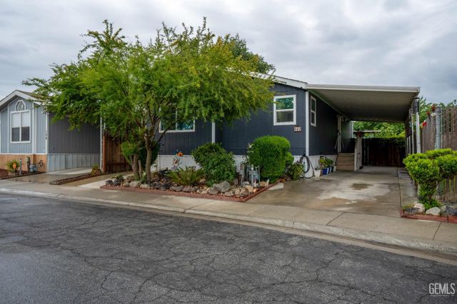 1301 Taft Highway 123, Bakersfield, CA 93307