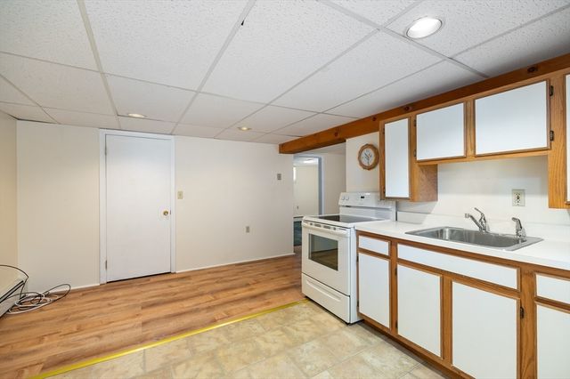 16 Laurent Road, Salem, MA 01970