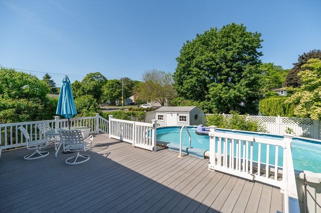 16 Laurent Road, Salem, MA 01970