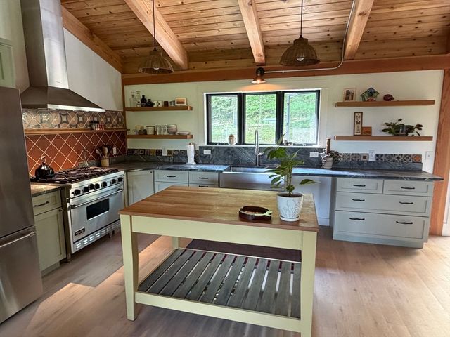 9 Hanks Hill Road, Westminster, MA 01473
