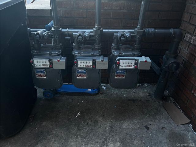 3544 Ely Avenue, Bronx, NY 10466