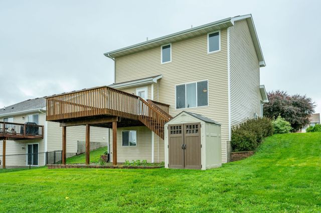 5204 NE Briarwood Drive, Ankeny, IA 50021