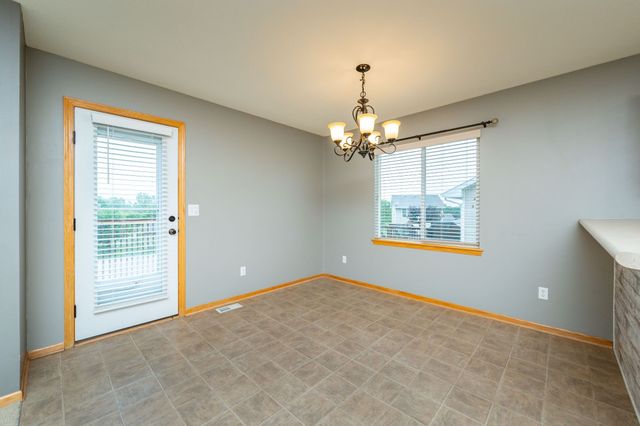 5204 NE Briarwood Drive, Ankeny, IA 50021