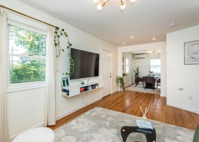 3 Mount Walley Road, Waltham, MA 02451