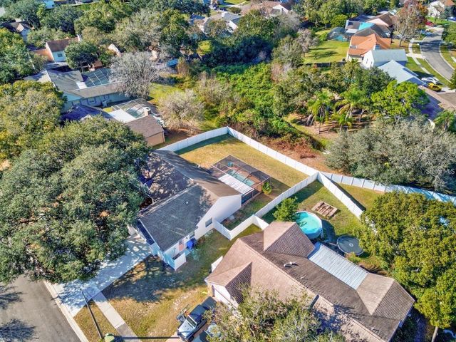 1330 PEACHFIELD DRIVE, Valrico, FL 33596