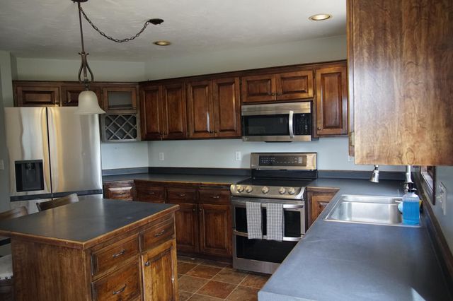 210 10th Street SE, New Prague, MN 56071