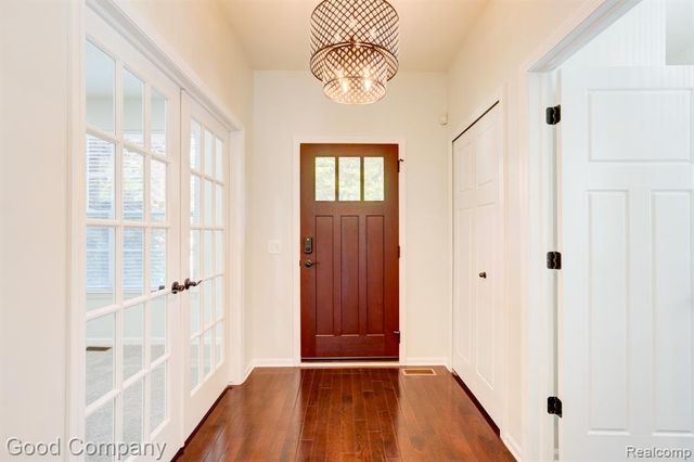 820 Baldwin Avenue, Royal Oak, MI 48067