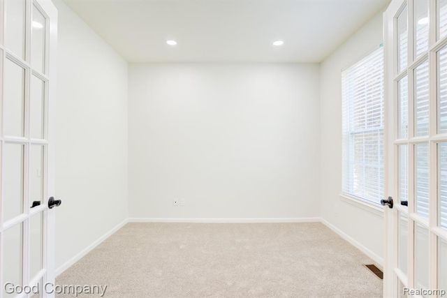 820 Baldwin Avenue, Royal Oak, MI 48067