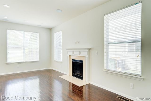 820 Baldwin Avenue, Royal Oak, MI 48067