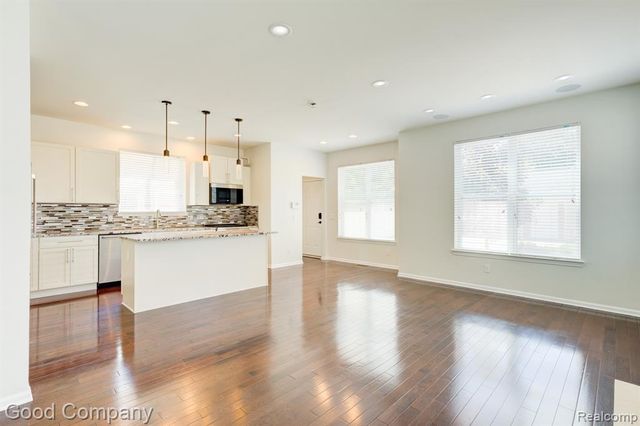 820 Baldwin Avenue, Royal Oak, MI 48067
