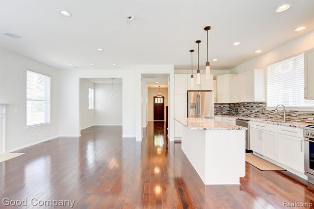 820 Baldwin Avenue, Royal Oak, MI 48067