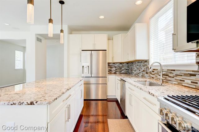820 Baldwin Avenue, Royal Oak, MI 48067