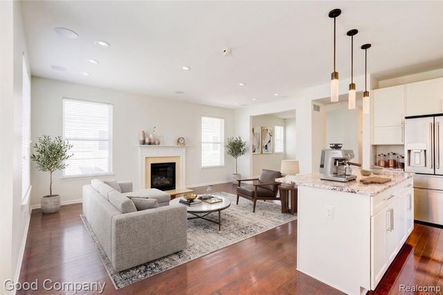 820 Baldwin Avenue, Royal Oak, MI 48067