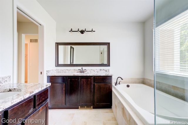 820 Baldwin Avenue, Royal Oak, MI 48067