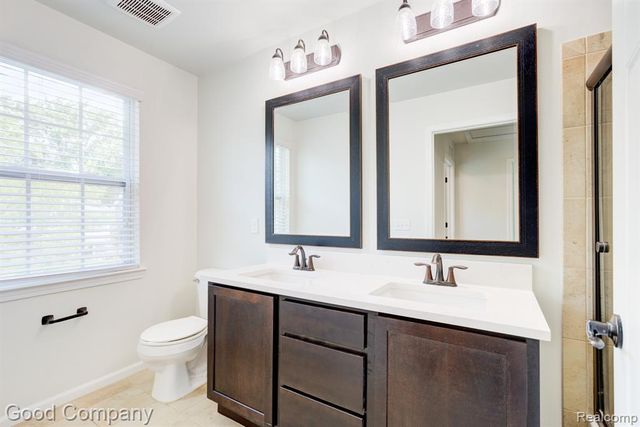 820 Baldwin Avenue, Royal Oak, MI 48067