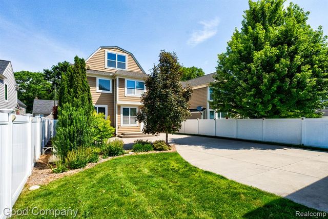 820 Baldwin Avenue, Royal Oak, MI 48067
