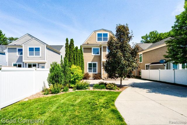820 Baldwin Avenue, Royal Oak, MI 48067