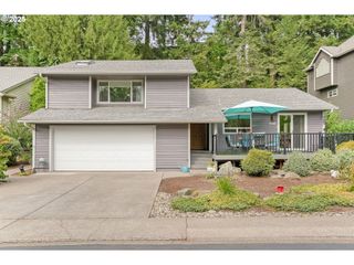 371 MCNARY HEIGHTS Dr N, Keizer, OR 97303