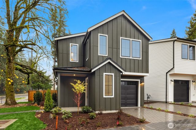 13131 NE 87th Lane, Kirkland, WA 98033