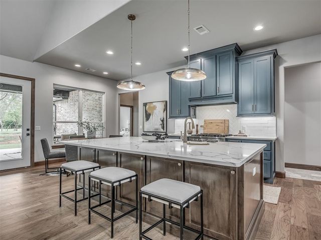 3124 Red Ridge Drive, Blanchard, OK 73010