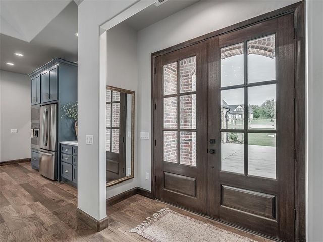 3124 Red Ridge Drive, Blanchard, OK 73010