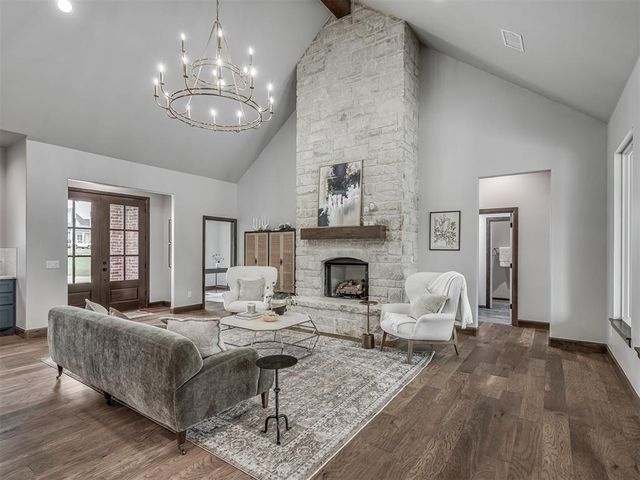 3124 Red Ridge Drive, Blanchard, OK 73010