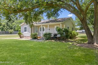 38 37th Street, Gulfport, MS 39507