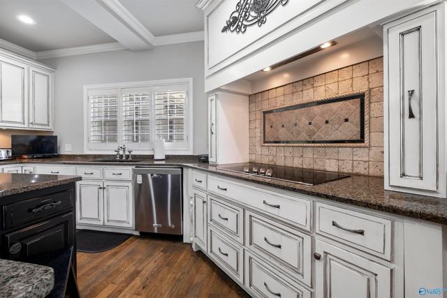 7805 Owls Hollow Road, Gadsden, AL 35901