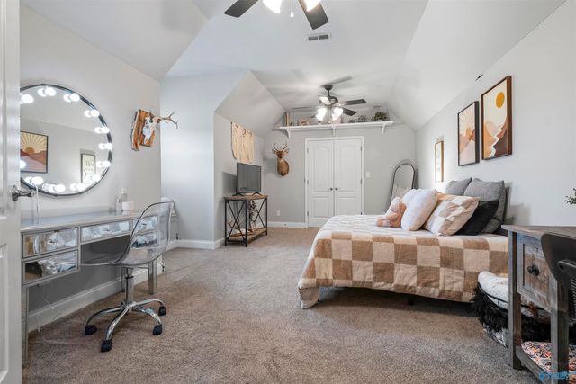 7805 Owls Hollow Road, Gadsden, AL 35901