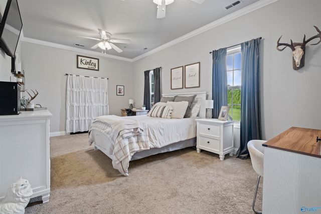 7805 Owls Hollow Road, Gadsden, AL 35901