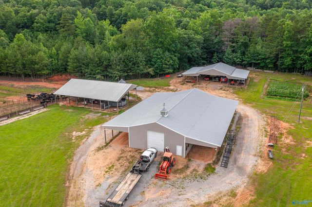 7805 Owls Hollow Road, Gadsden, AL 35901