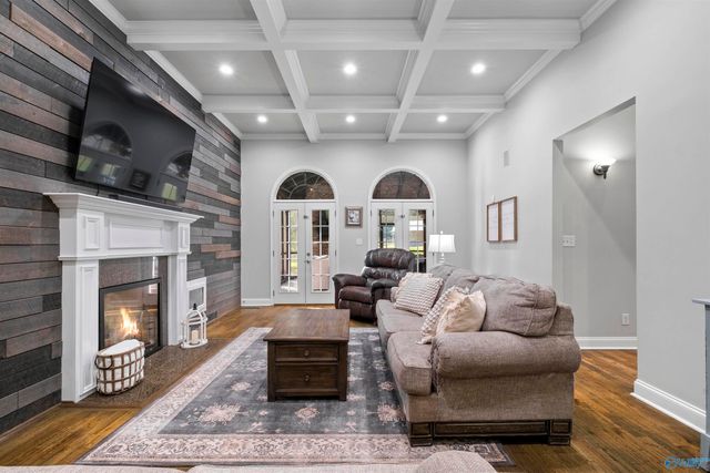 7805 Owls Hollow Road, Gadsden, AL 35901